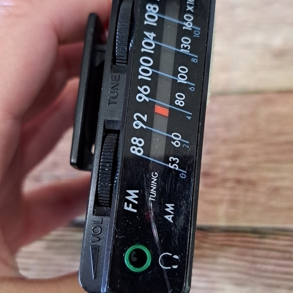 Sony Walkman SRF19W AM/FM Portable Radio Gray and Black Untested - Picture 8 of 13